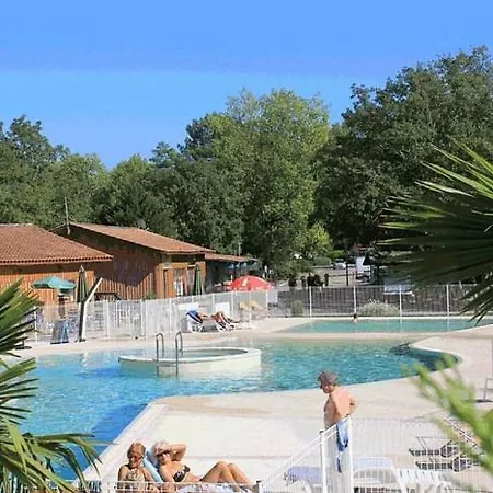 Campingplatz Mobilhome Les Goelands *